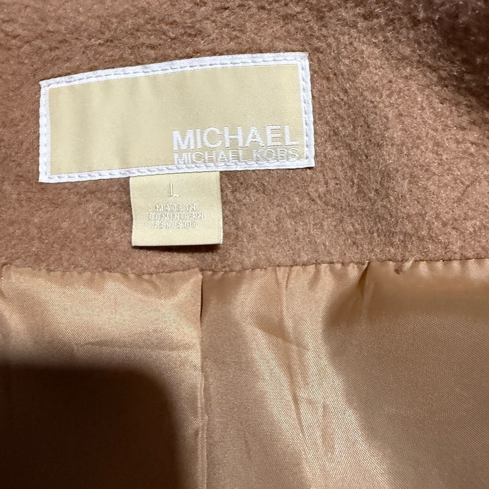 Michael Kors Camel Coat Wool Blend Classic Silhouette Lined Pockets Size Large - Picture 8 of 9